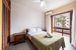 Triplex Litoral III 2Q a 60m da praia by Achei